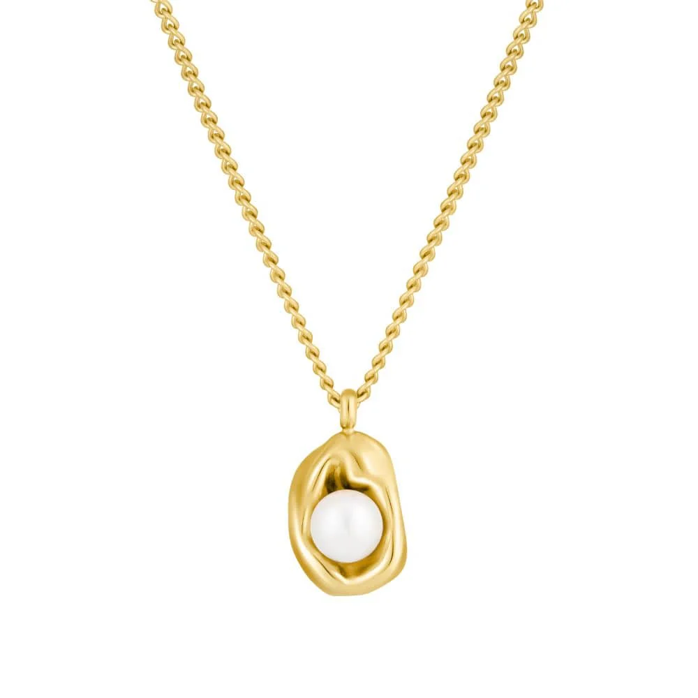 Bijou Pearl Necklace