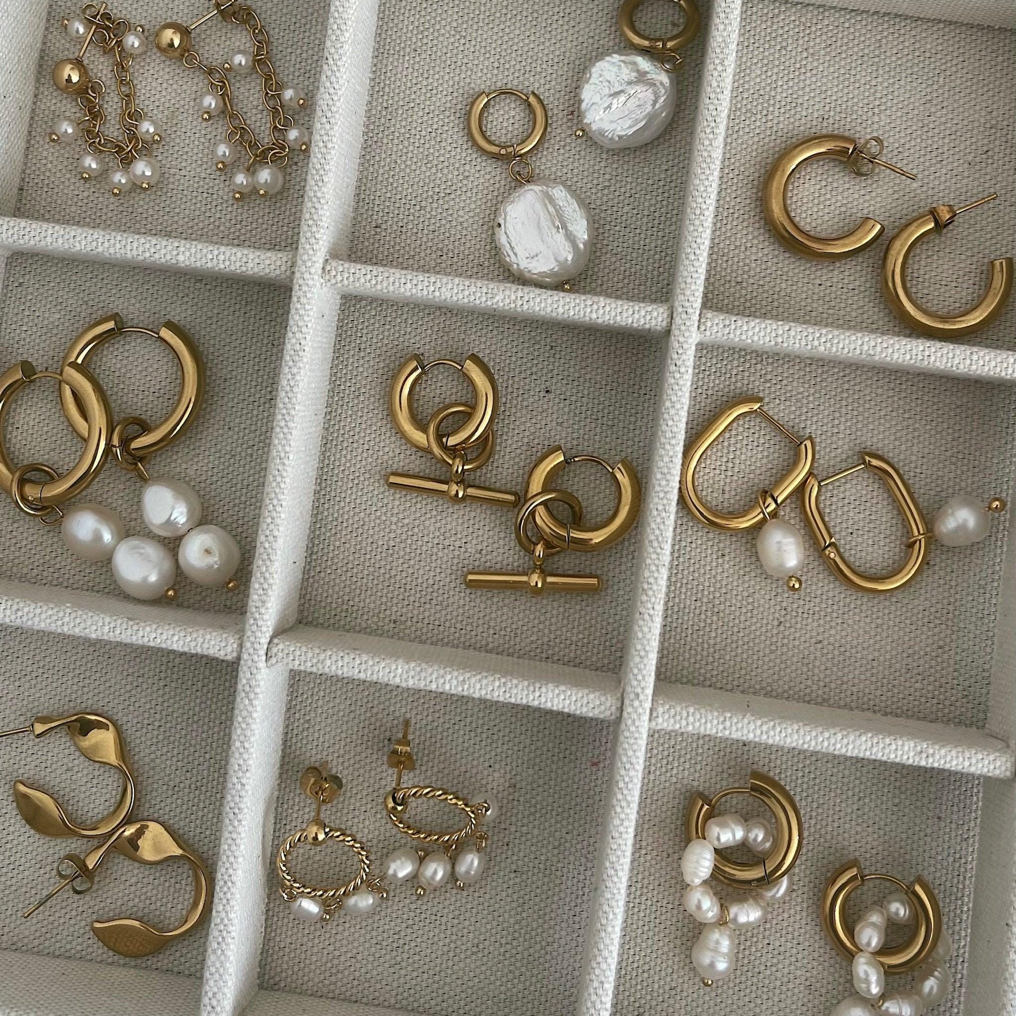 Bora Bora Pearl Hoop Earrings - Image 9