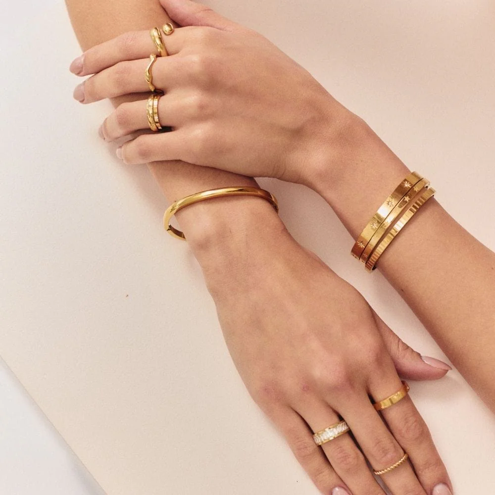 Alexa Ring - Image 16