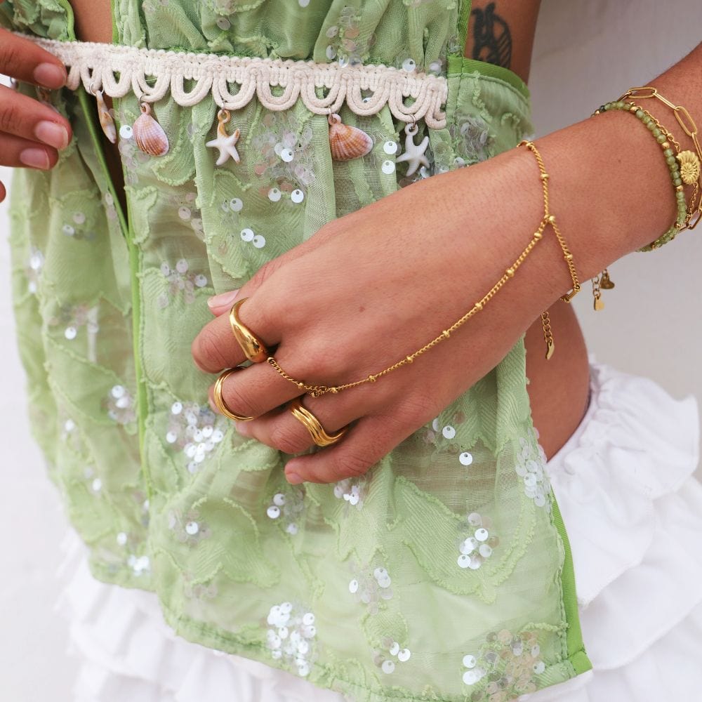 Cate Hand Chain Bracelet - Image 10
