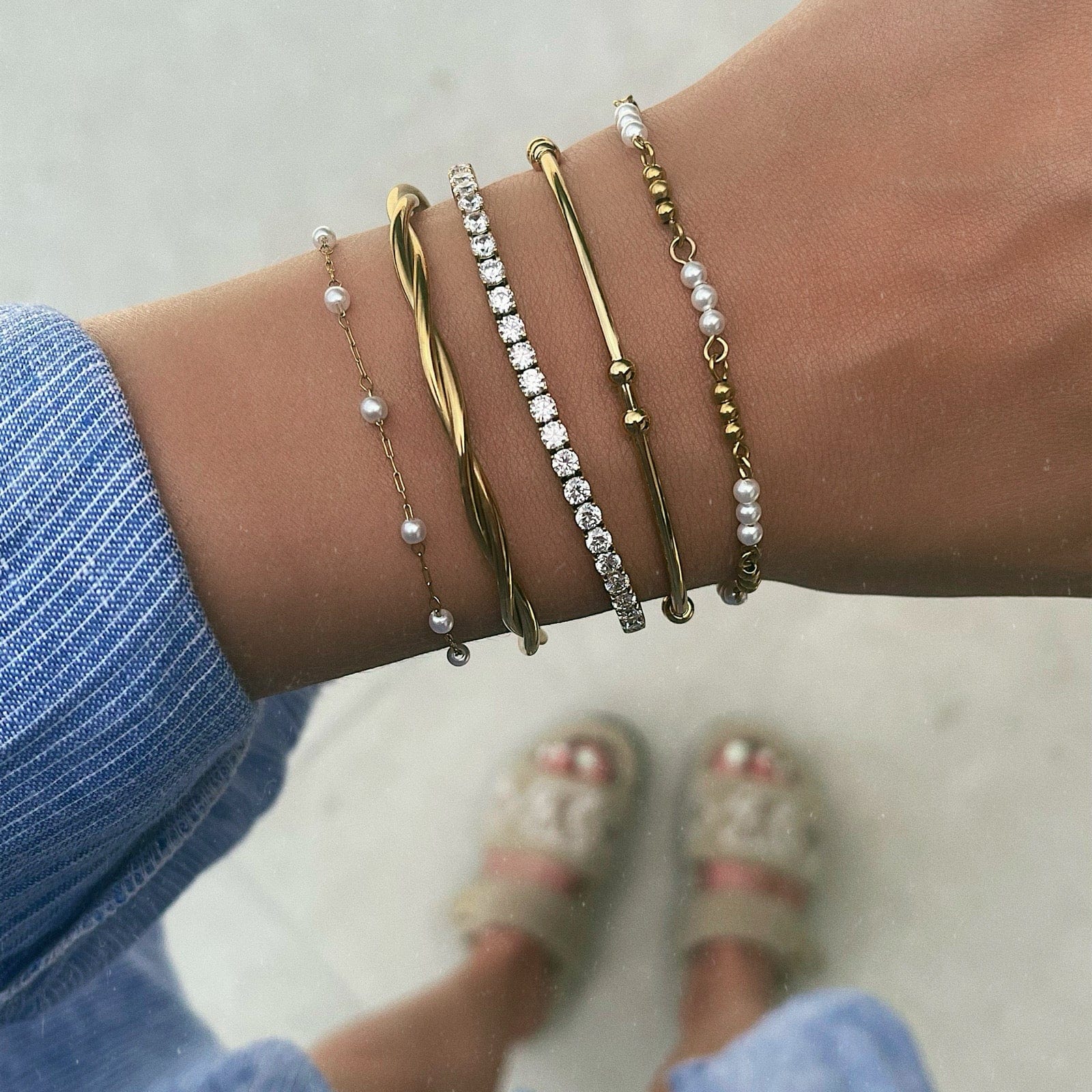 Cosmo Pearl Bracelet - Image 3