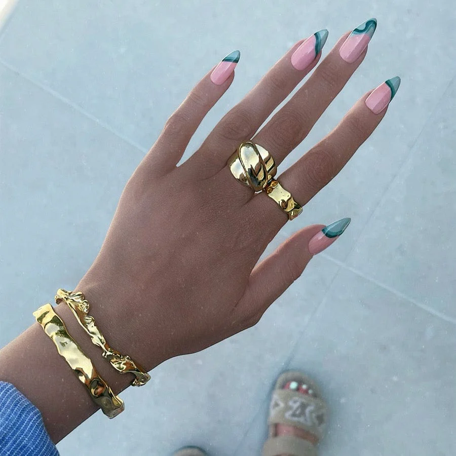 Fraser Cuff Bracelet - Image 12