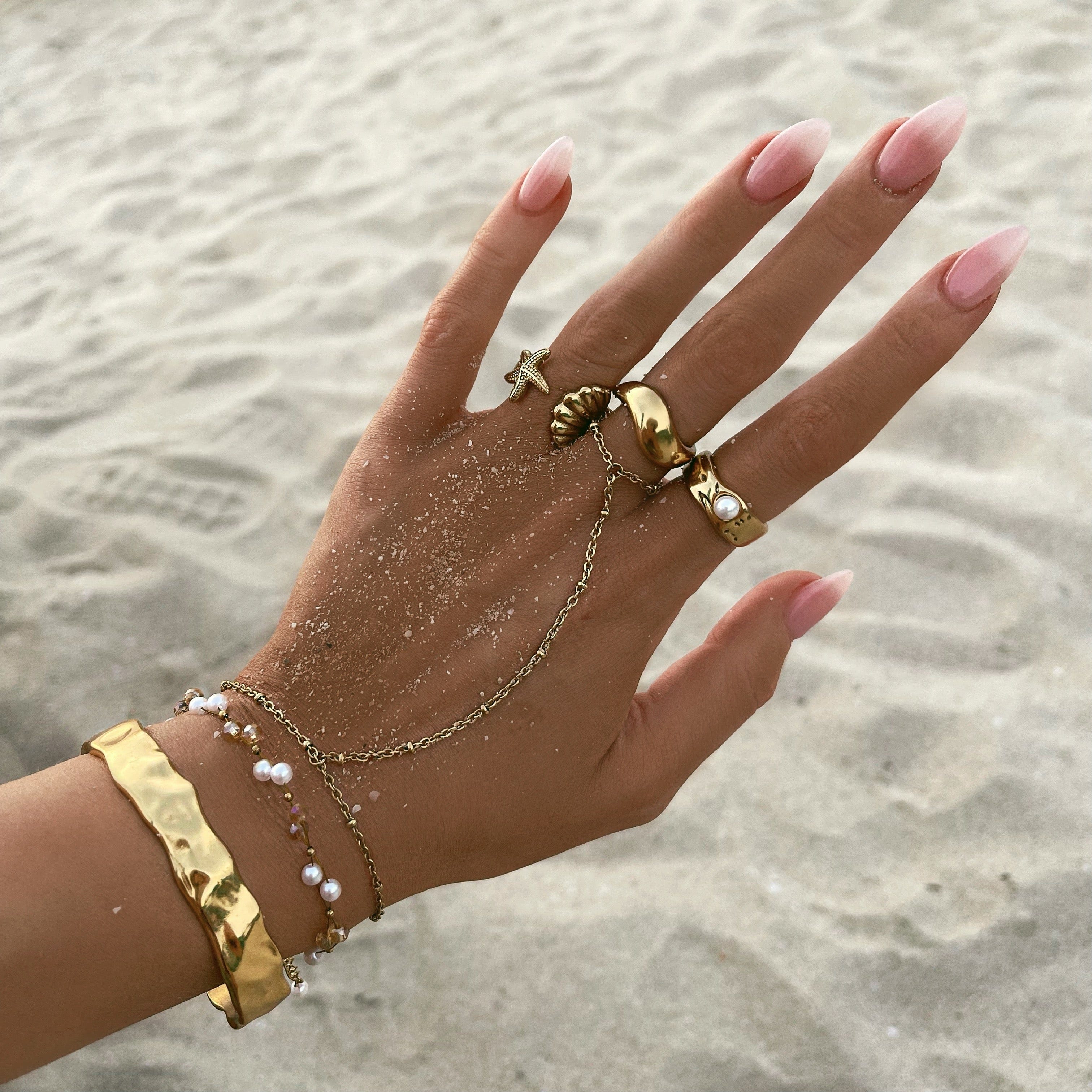 Gardenia Pearl Bracelet - Image 5