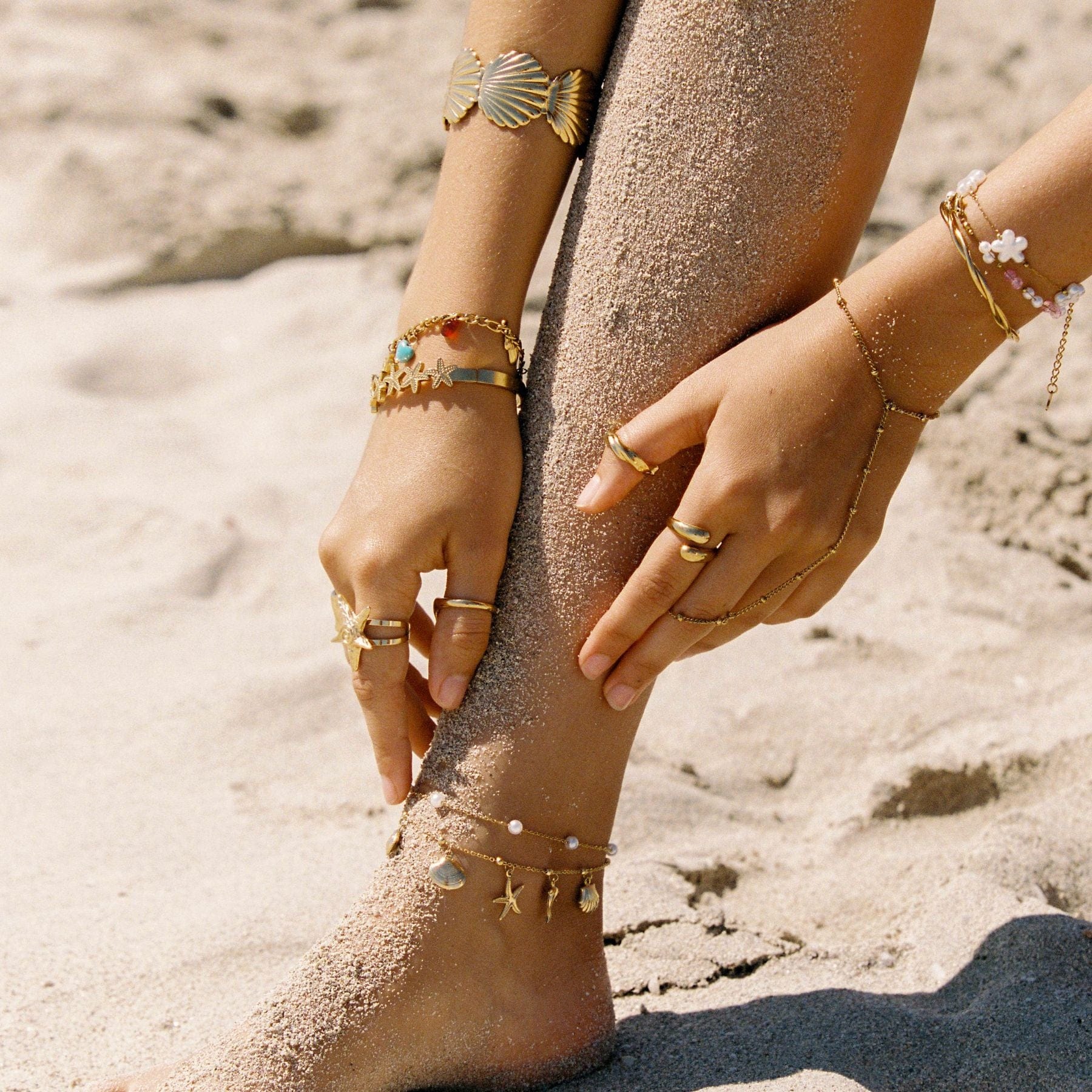 Gardenia Pearl Bracelet - Image 8