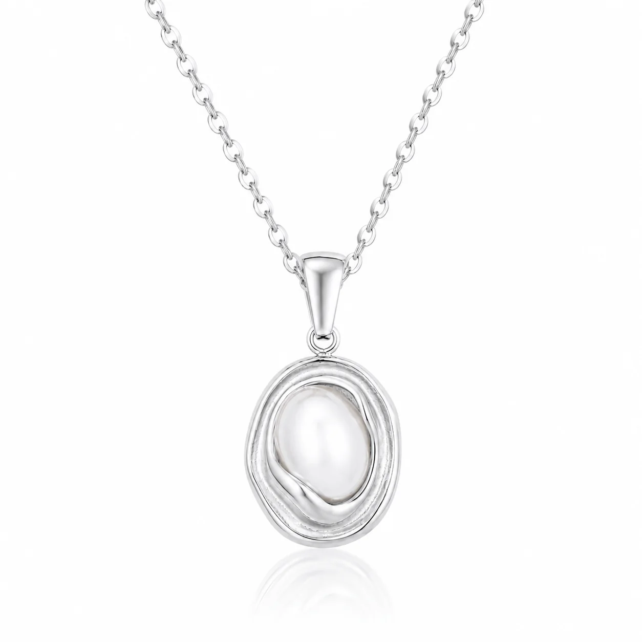 Glacier Pearl Necklace - Image 3