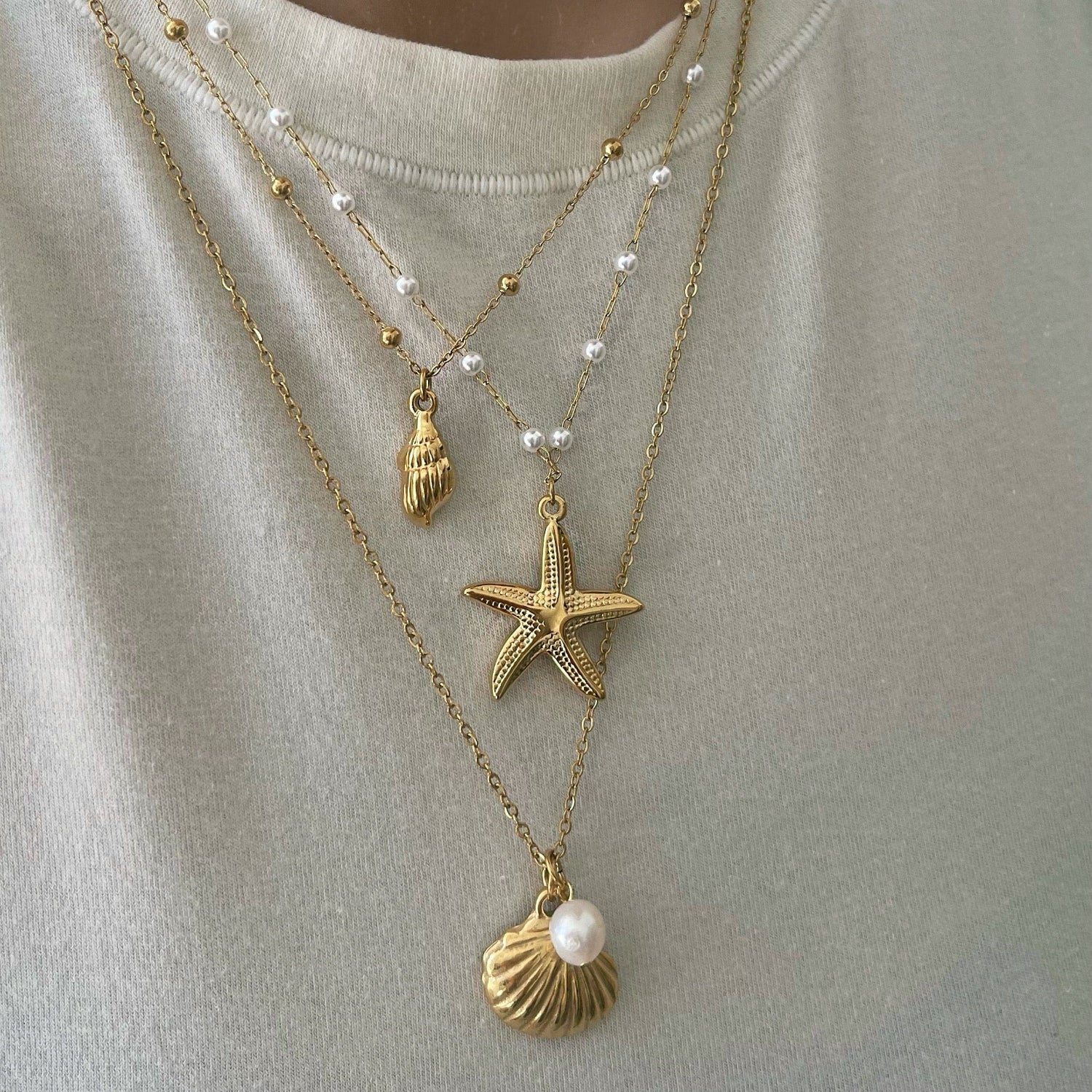 Maribel Starfish Pearl Necklace - Image 2
