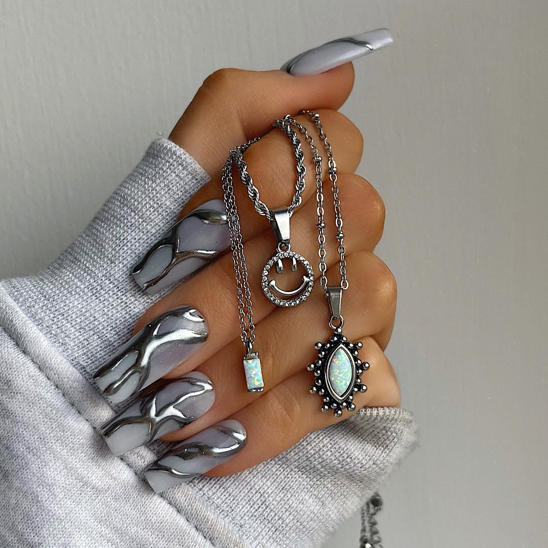 Phoebe Necklace - Image 4