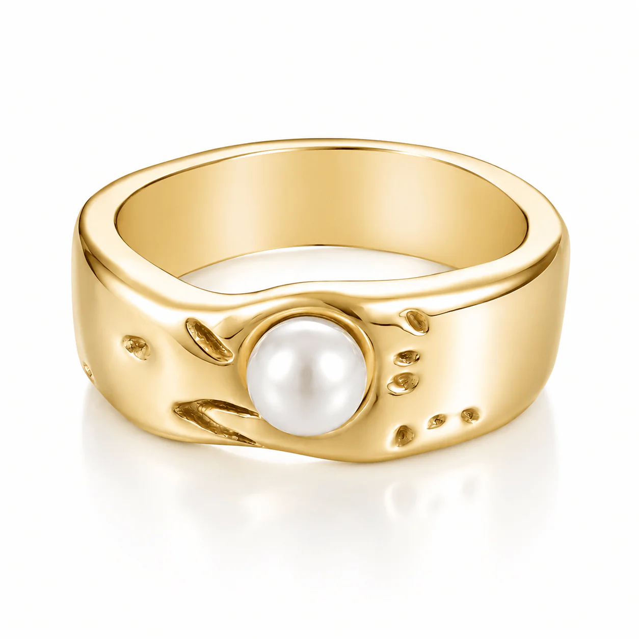 Tiki Pearl Ring