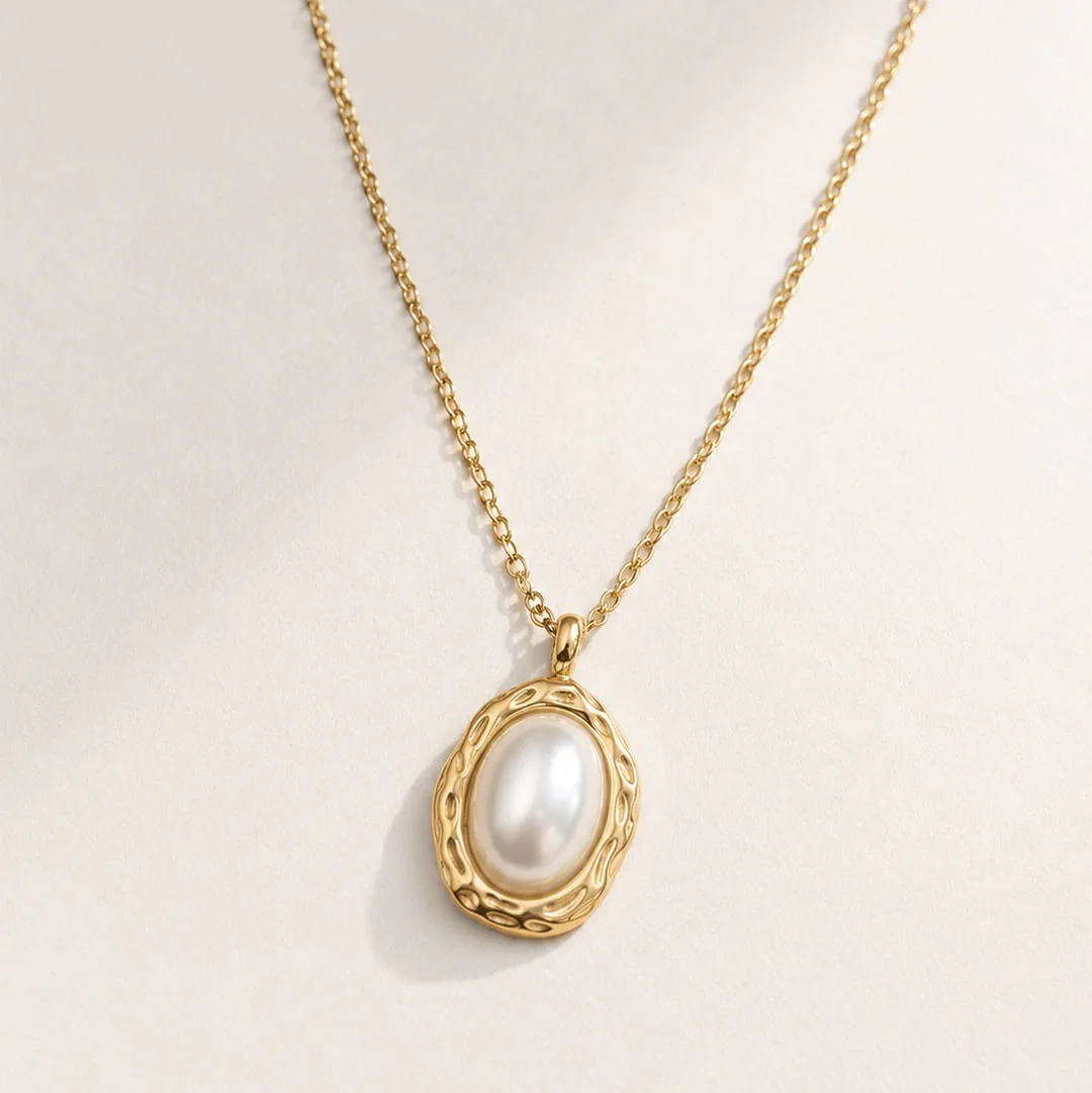 Whisper Pearl Necklace - Image 3